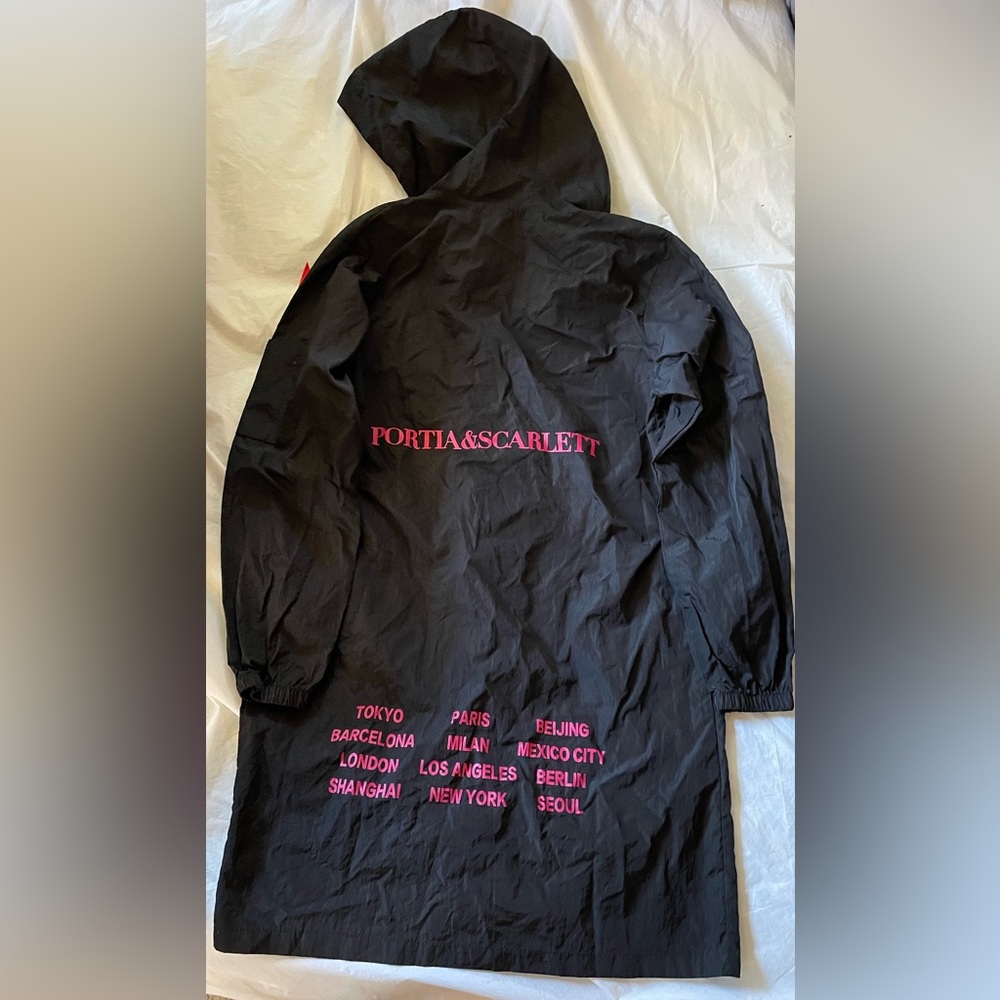 Girls Long Black Windbreaker W/Hood Pink Accents Zip Closure Size L